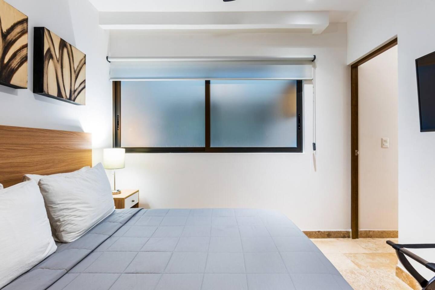 Private In Location 100mb Ipana * Playa del Carmen